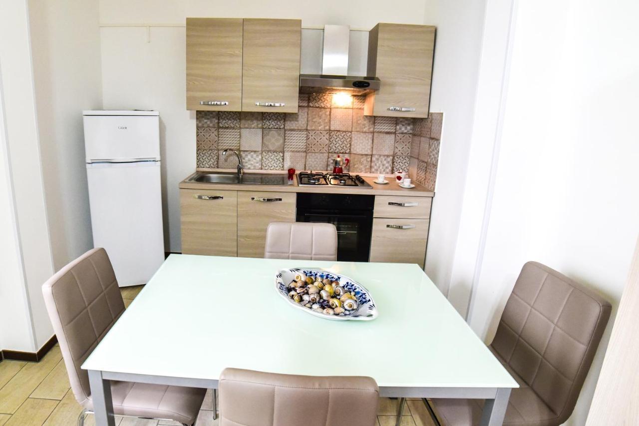 Case Vacanza Via Mozart Porto Cesareo Extérieur photo